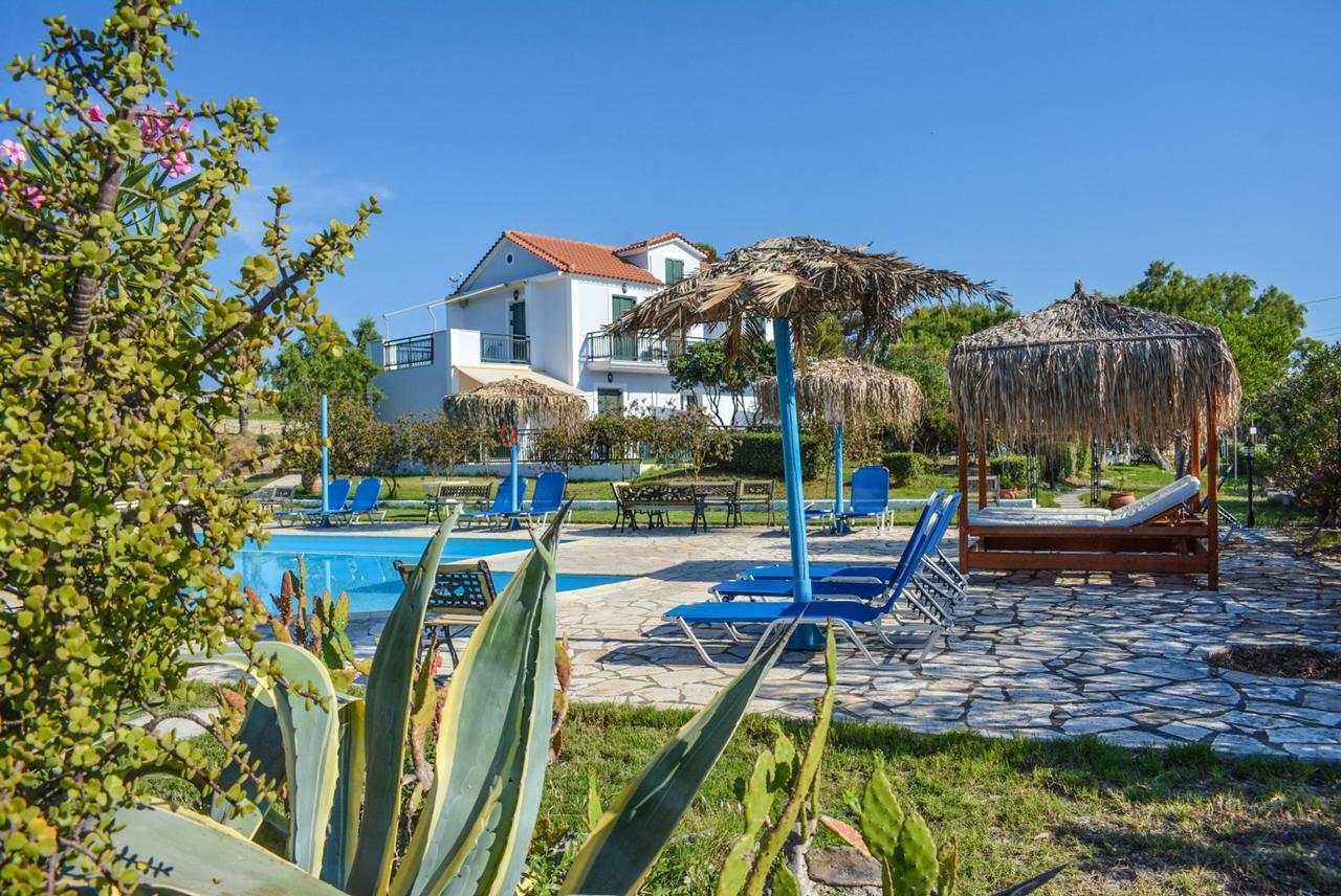 XI Village Xi Beach Exterior foto